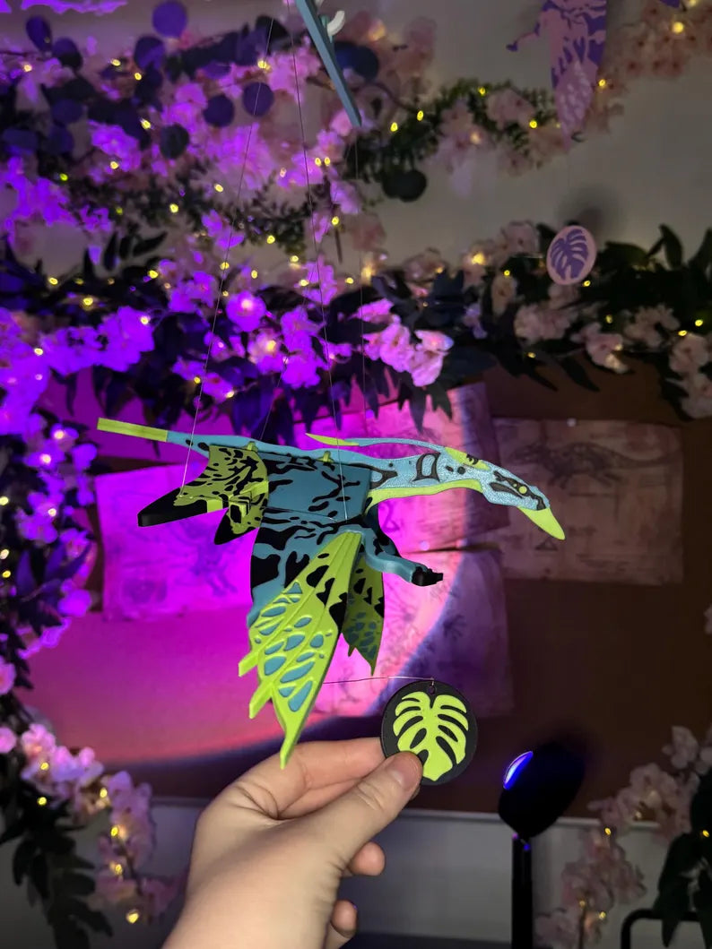 Glow-in-the-Dark Flying Sky Creature – Floating Hanging Mobile